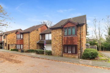 image of 42 Gell Close, Ickenham