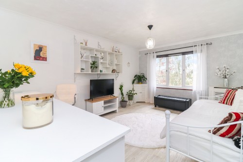 Arrange a viewing for Gell Close, Ickenham, Uxbridge