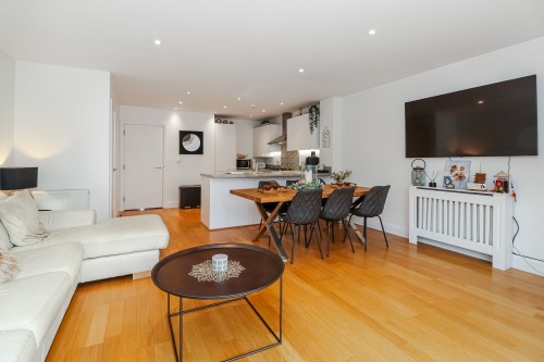 Arrange a viewing for Cheshire Rise, Leighton Buzzard