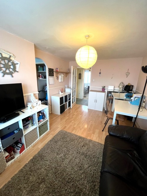 Arrange a viewing for Walpole Road, Slough