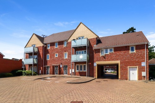 Arrange a viewing for Trinity Circle, High Wycombe