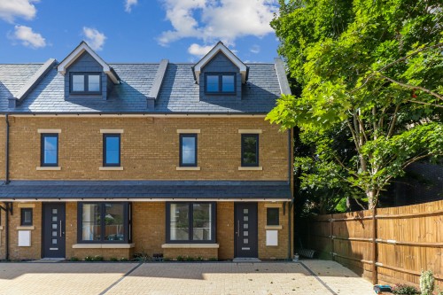 Arrange a viewing for Heather Court, 37B St. Johns Road, Watford