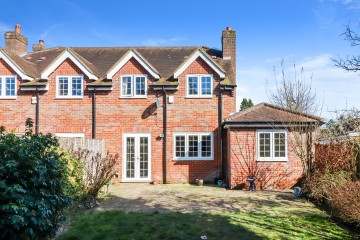 image of 5 Paddocks End, Seer Green