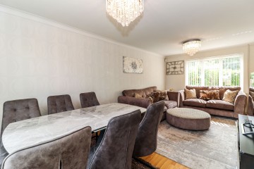 image of 97 Holtspur Lane, Wooburn Green